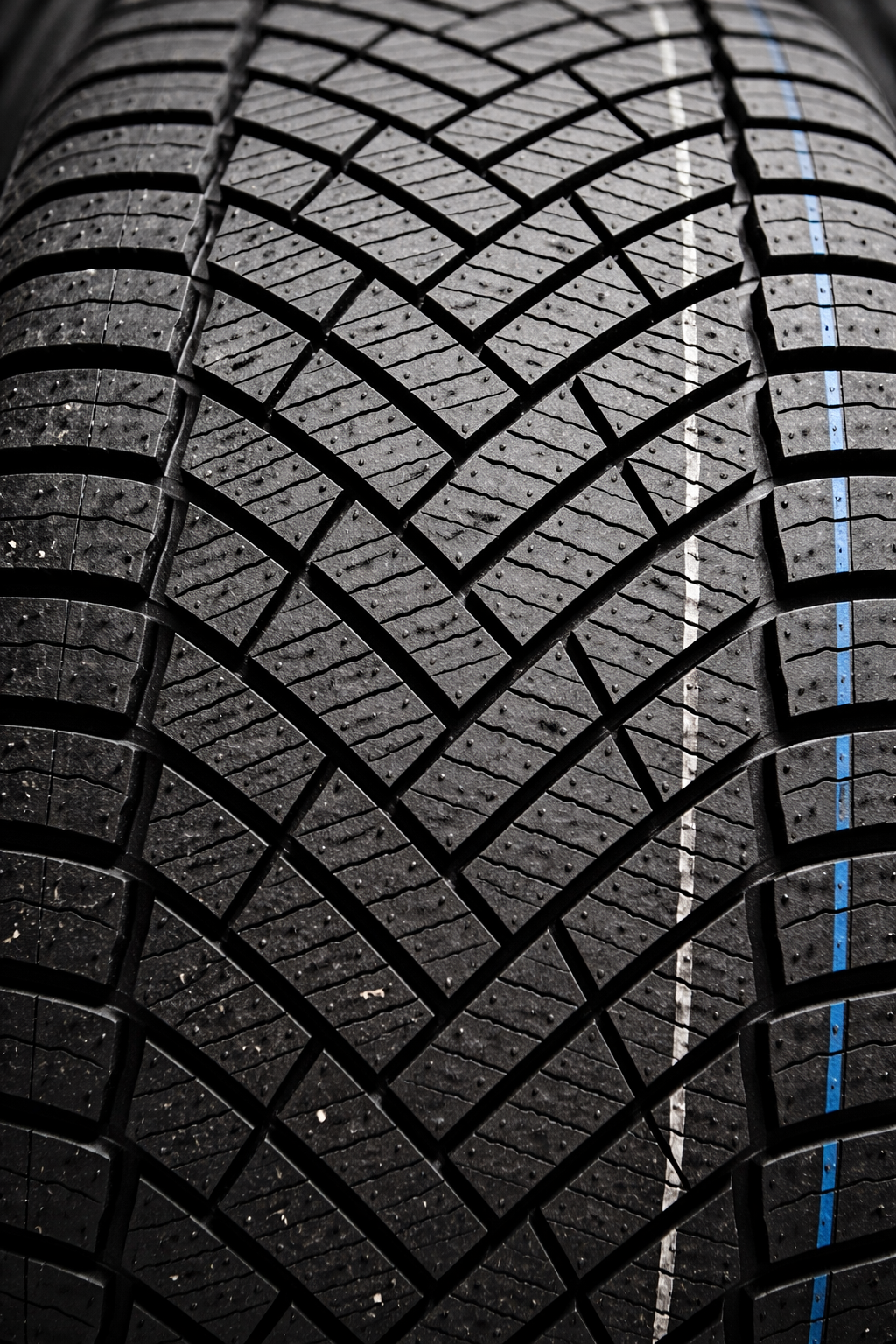 MILEKING MK625 235/65ZR17 108W All Weather Tire (3PMSF Certified)